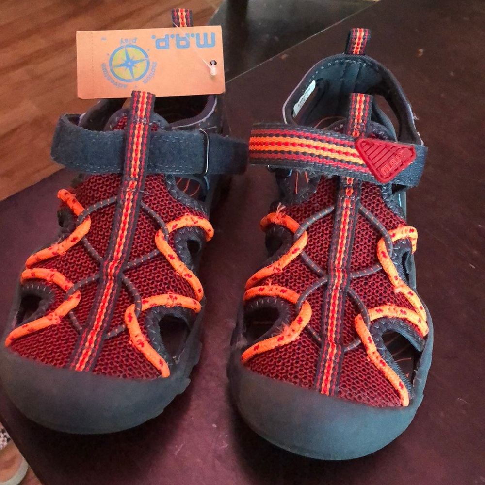 Boys open tennis shoes